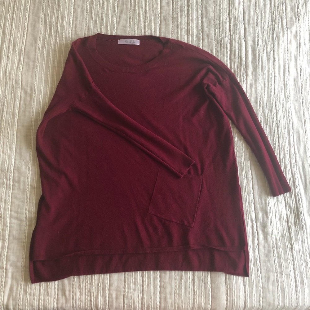 Kiki LaRue Pocket Butter Sweater Maroon Size S/M